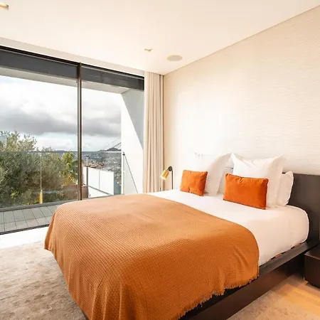 Villa Heated Infinity Pool, Sea View, Jacuzzi, Sauna Funchal (Madeira)