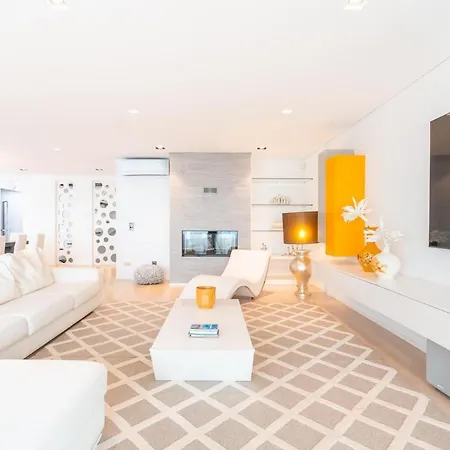 Heated Infinity Pool, Sea View, Jacuzzi, Sauna Villa *